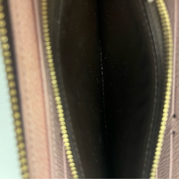 Authentic Louis Vuitton clemence wallet monogram/ rose ballerine. - Picture 7 of 9